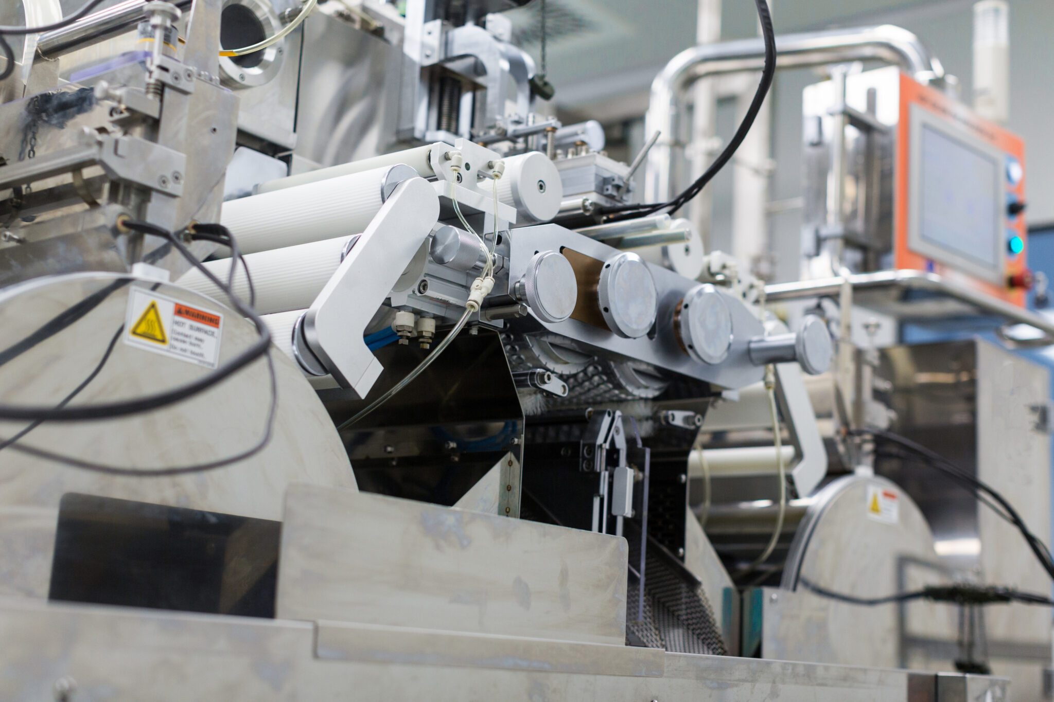 What Is An OEM (Original Equipment Manufacturer)? - Machine Maze
